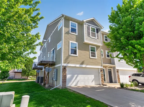 4854 NE McDougal Ln, Ankeny, IA 50021