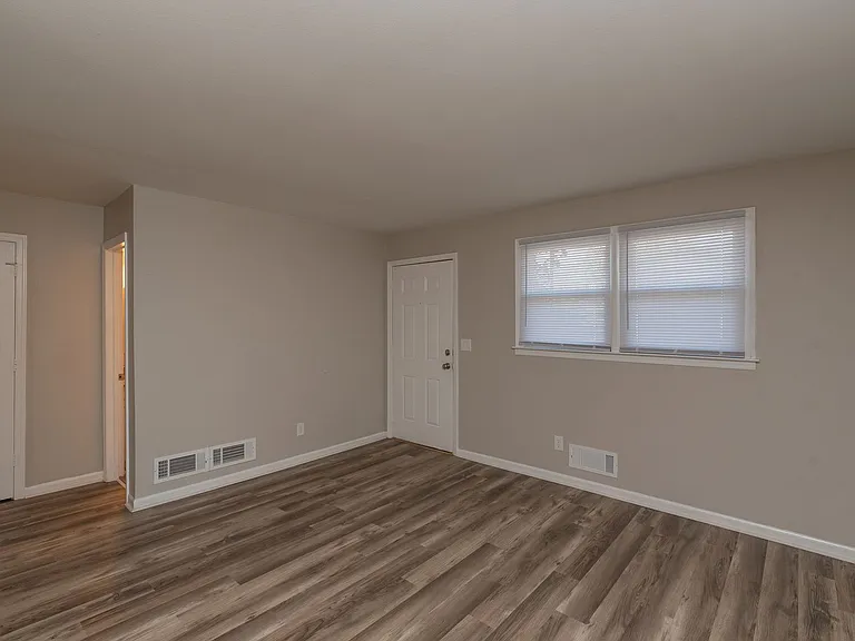 1602 Johns Rd #C — Photo 5