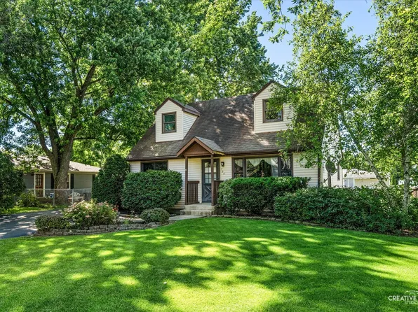 705 W Dearborn St, Plano, IL 60545
