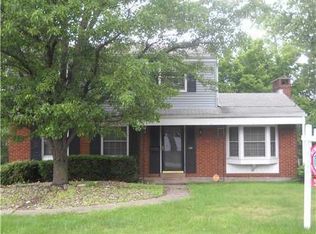 224 Crescent Garden Dr, Penn Hills, PA