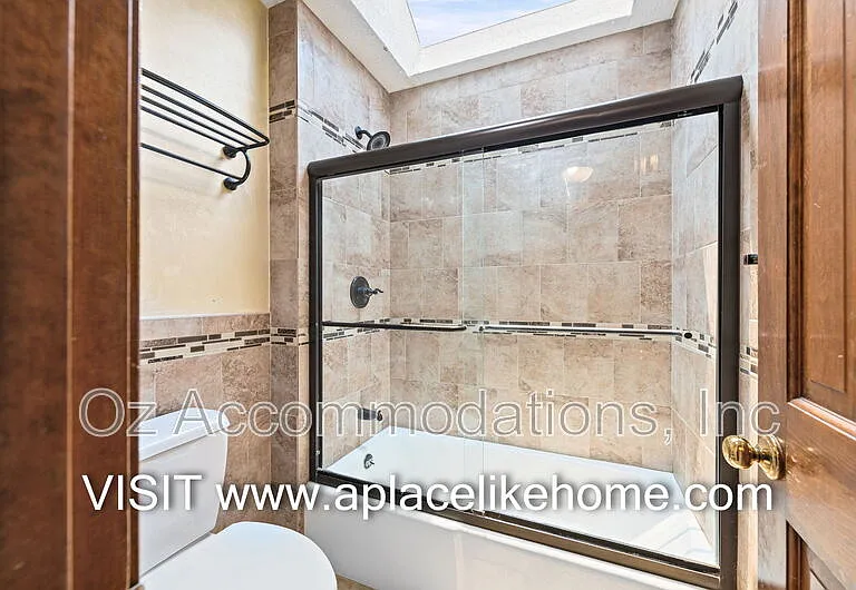 10508 Reeder St — Photo 35