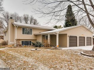 721 116th Ave NE, Blaine, MN 55434