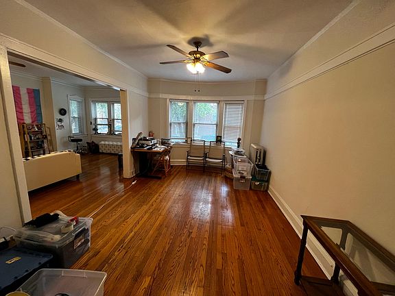 2nd image of 1504 W Arthur Ave APT 1