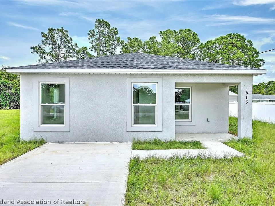 613 Stargazer Dr