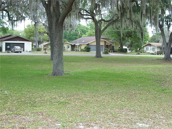 3rd image of 1275 County Road 482n
