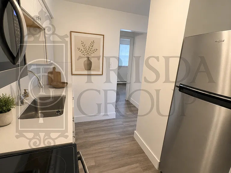 119 Rothesay Ave #6 — Photo 17