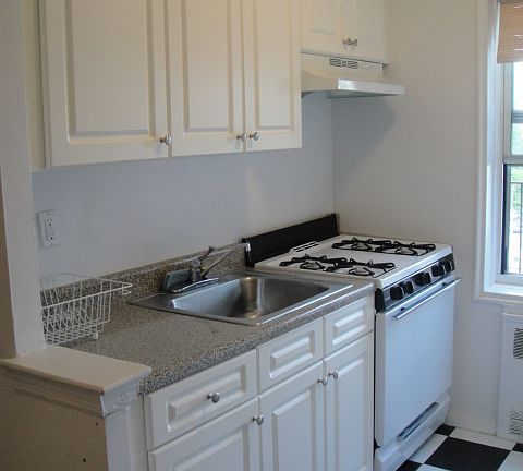 3rd image of 10101 67th Dr APT 6C