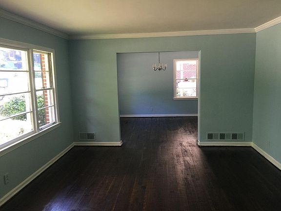 Living room & dinning room