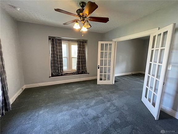 5th image of 1145 Huffman Ave