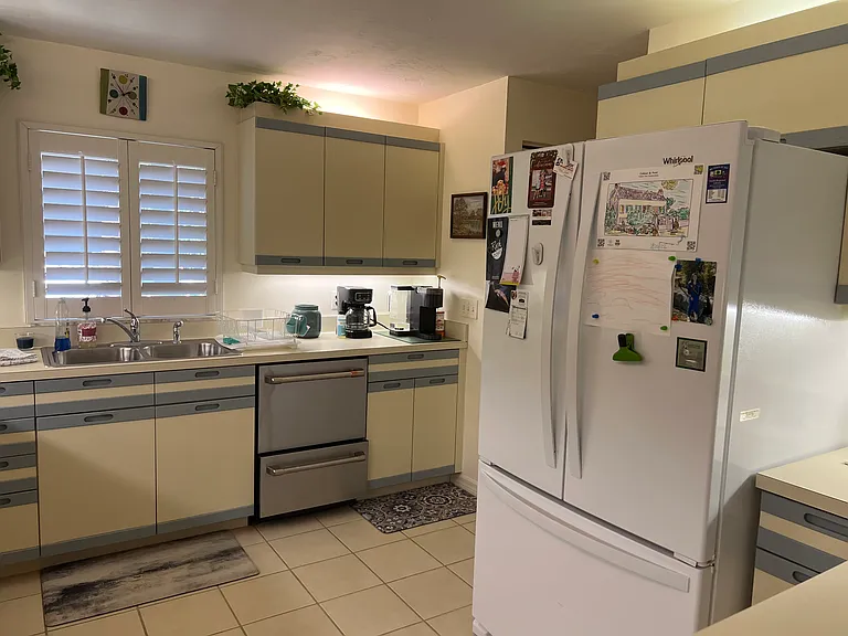 770 Waterford Dr #203 — Photo 10