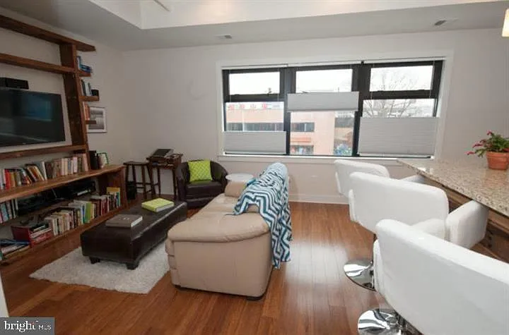 551 N Lawrence St #1 — Photo 8
