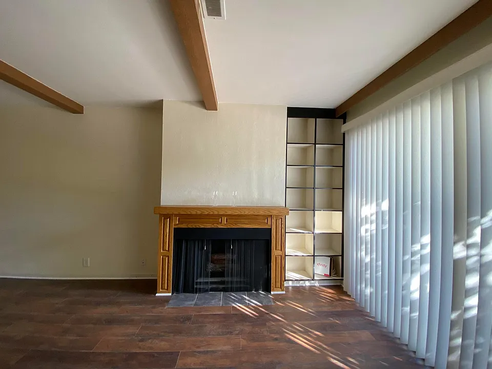 31 M St #303