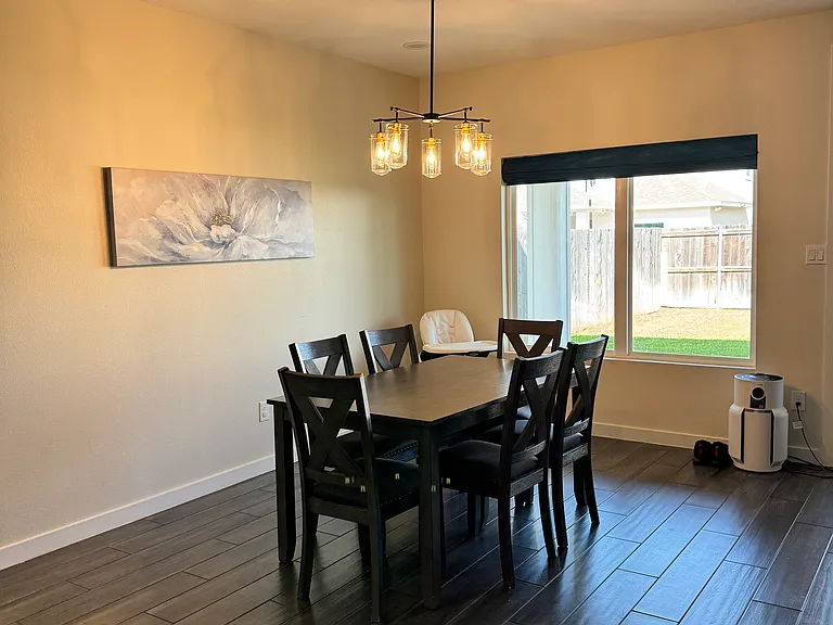 1322 Sambar Loop — Photo 8