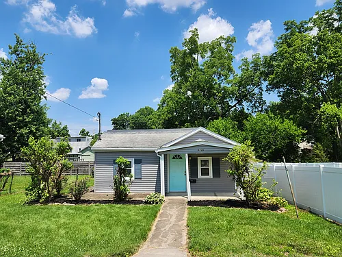 4928 1/2 Myrtle Ave Photo 1