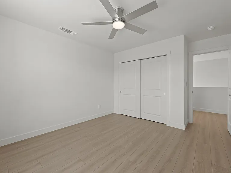 2565 Lexington St #2565 — Photo 14