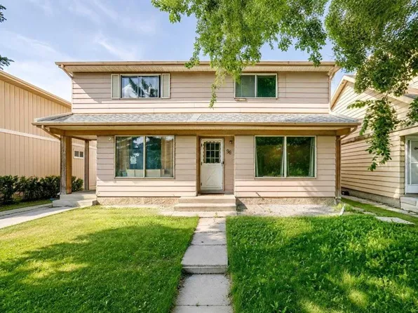 96 S Erin Woods Blvd SE, Calgary, AB T2B 2R1