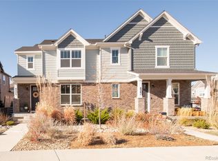 8275 Hunts Peak Street, Littleton, CO 80125