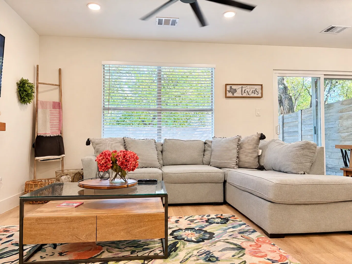 9605 Nightjar Dr - (A) Charming South Austin Home w/Pet Friendly Backyard — Photo 2