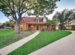 1110 Heather Cir, Cedar Hill, TX 75104