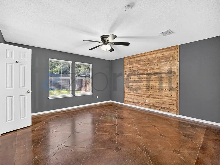 1012 Triple Crown Dr — Photo 20