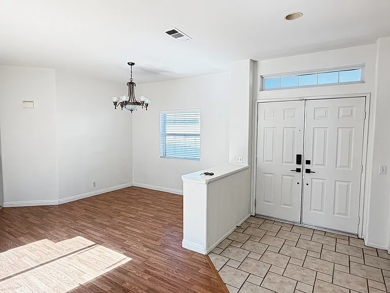 108 Citrus Ranch Rd — Photo 16