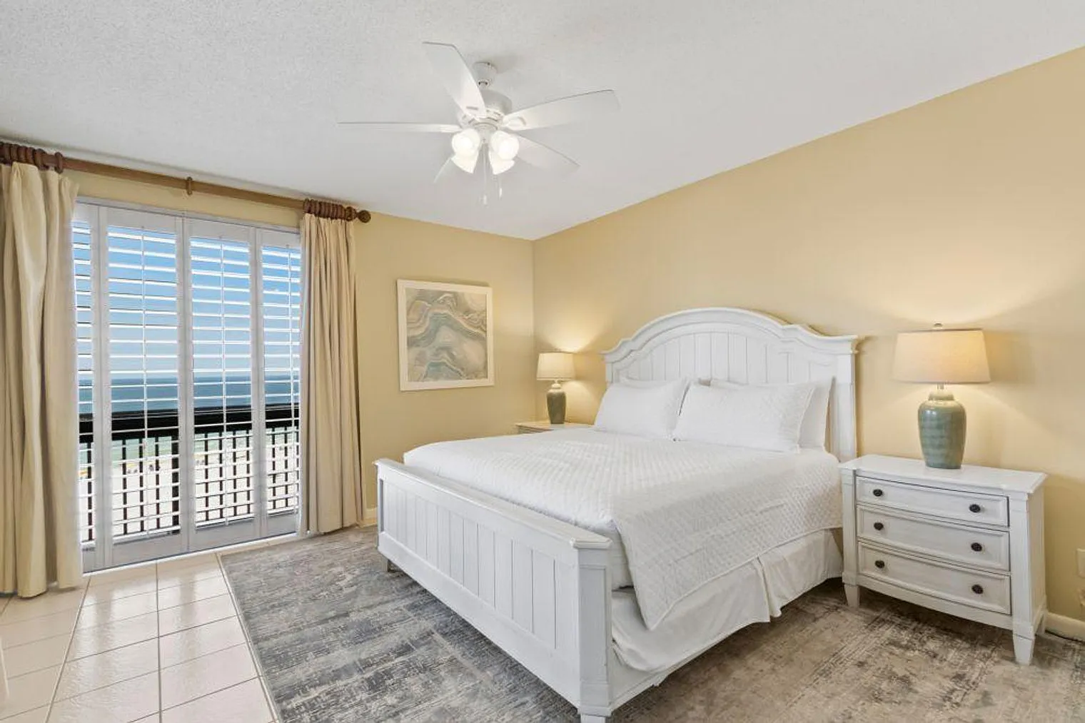 3 bed, 2.0 bath, 1700 sqft, $4,759 — Photo 4