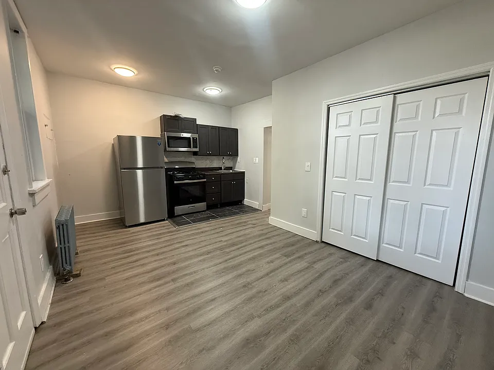 145 Park Ave #2B