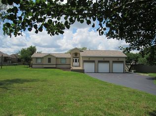 1199 N Farm Road 193, Springfield, MO 65802