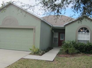 6820 Monarch Park Dr, Apollo Beach, FL 33572