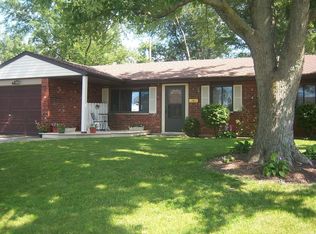1969 Vermont Dr, Xenia, OH 45385