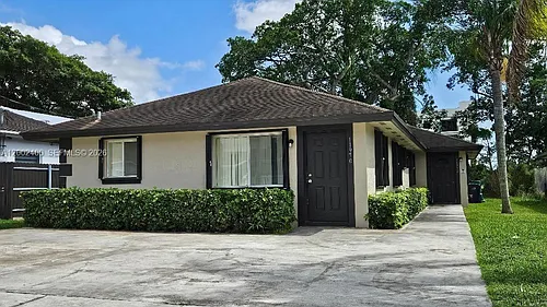 11970 SW 217th St Photo 1