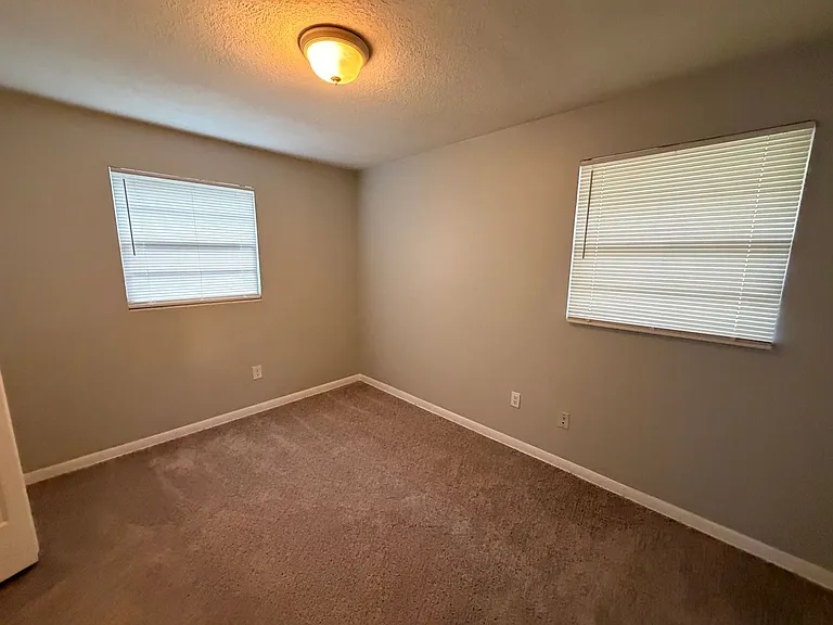 11032 Bluehill Dr — Photo 7