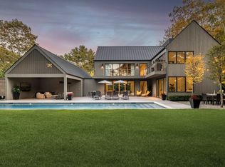11 Rosewood Dr, Sag Harbor, NY 11963
