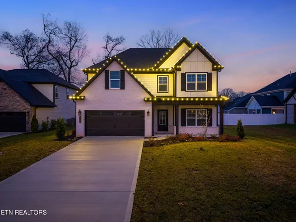 1309 Fort Craig Trl, Maryville, TN 37803