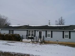 1156 Gnat Hill Rd, Manchester, TN 37355