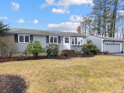75 Pine Haven Cir, Rockland, MA, 02370