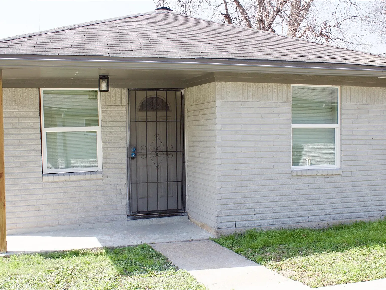 2 bed, 1.0 bath, 758 sqft, $1,500 — Photo 1