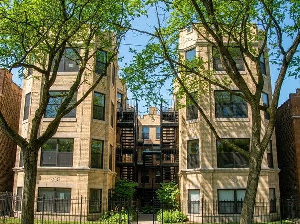 6410 N Hoyne Ave APT 2W, Chicago, IL 60645