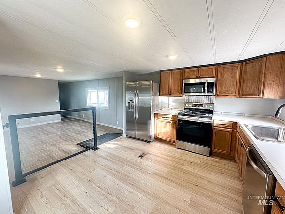 5th image of 5285 N North Glen Ln