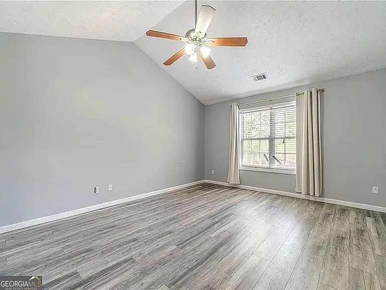 1607 Amhearst Walk Rd — Photo 13