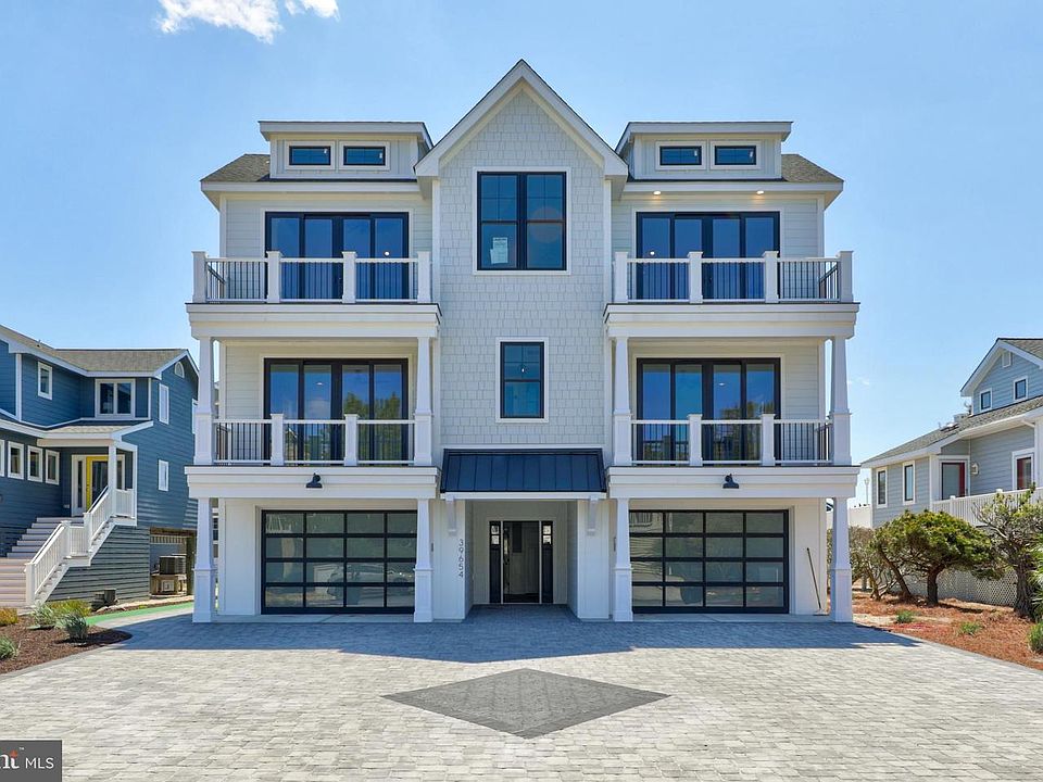 1st image of 39654 Sea Del Dr