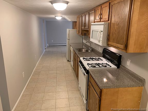 3rd image of 21 Linden St #A