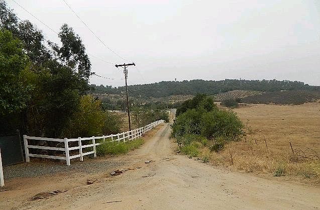 2nd image of 11324 Oshia Ln