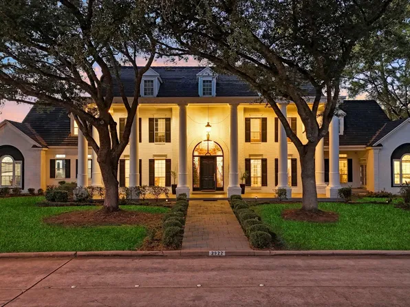 2922 Cedar Woods Pl, Houston, TX 77068