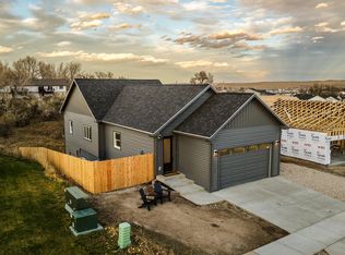 389 Legacy Rd, Sheridan, WY 82801