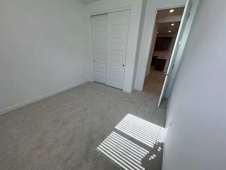 4738 E Kenneth Ln — Photo 34