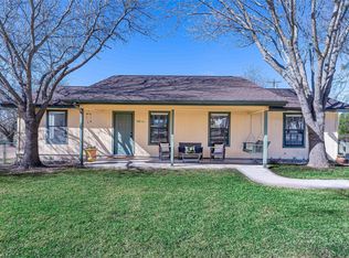 830 Live Oak Trl, Liberty Hill, TX 78642