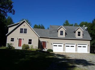 60 Marble Point Rd, Mount Vernon, ME 04352
