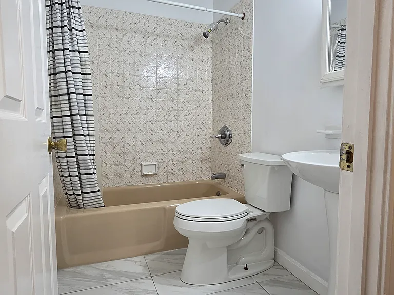 310 Brook Village Rd #19 — Photo 21