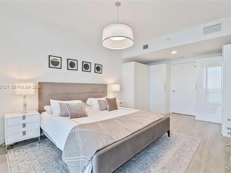 1010 Brickell Ave #4303 — Photo 19